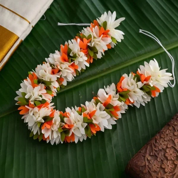 Realistic Look Pichi Poo Kadhambam String